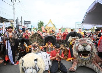 Tingkatkan Pengamanan Imlek 2025, TNI – Polri Hadir di Ribuan Masyarakat